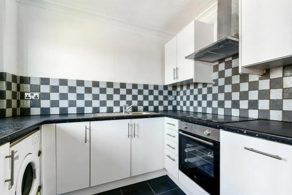 2 bed Apartment