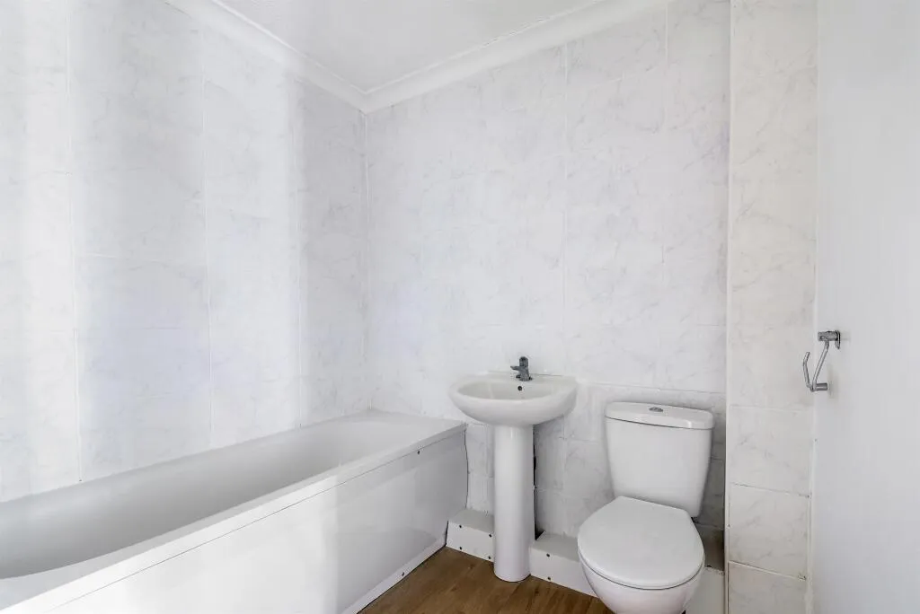 2 bed Apartment
