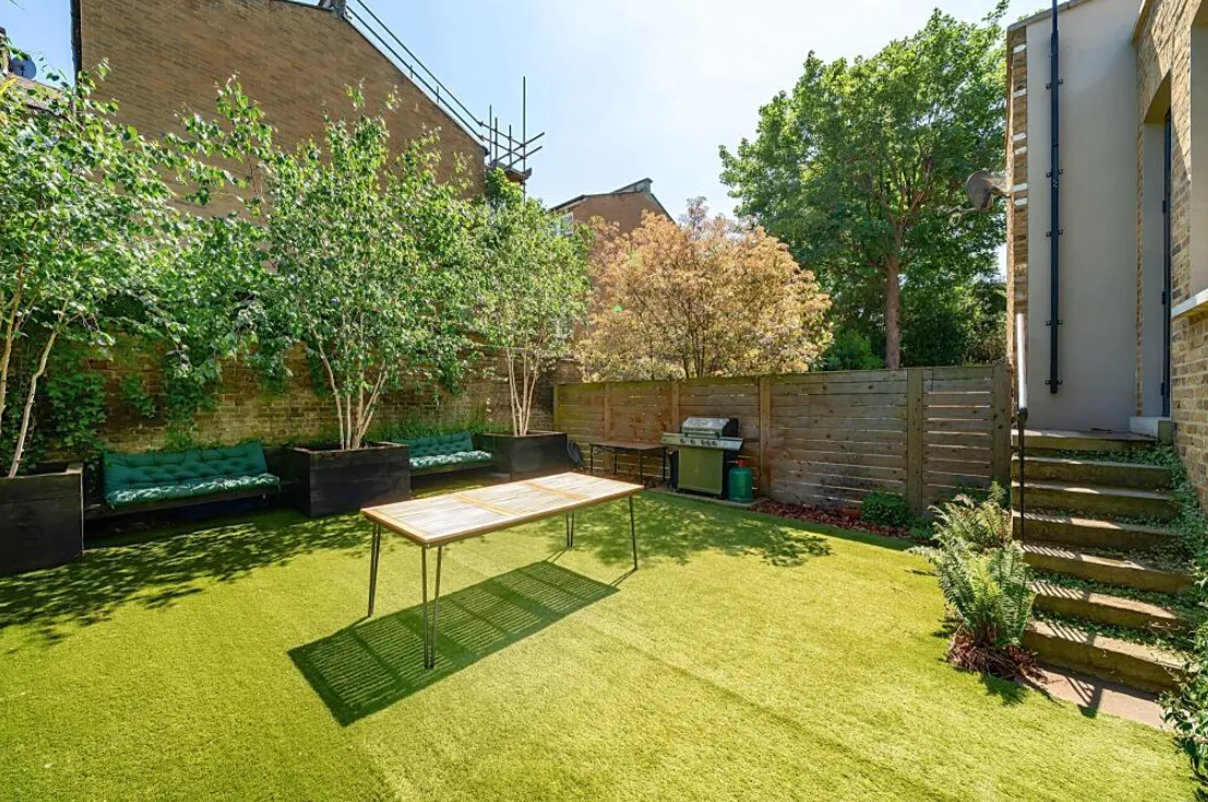 2 bed Apartment