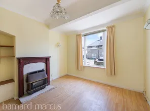 3 bed Terraced