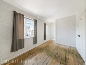 3 bed Terraced