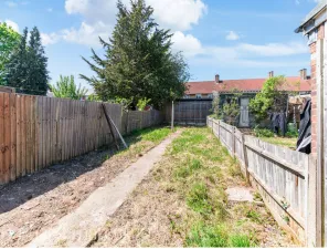 3 bed Terraced