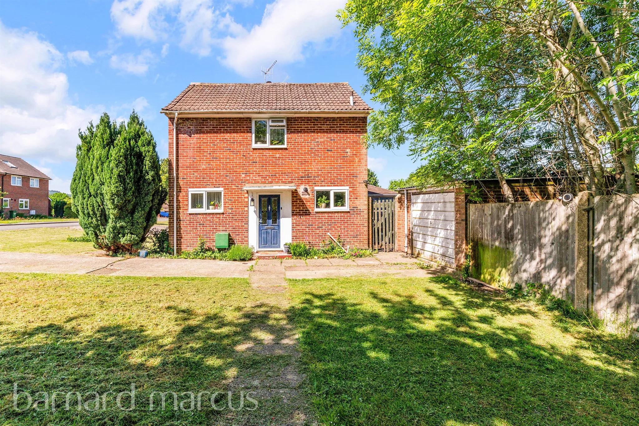 2 bed End of Terrace