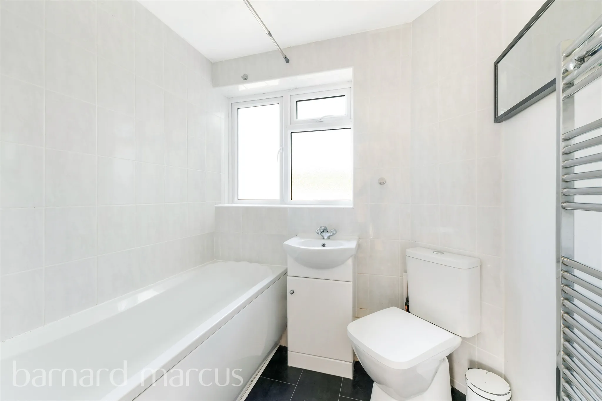 2 bed End of Terrace