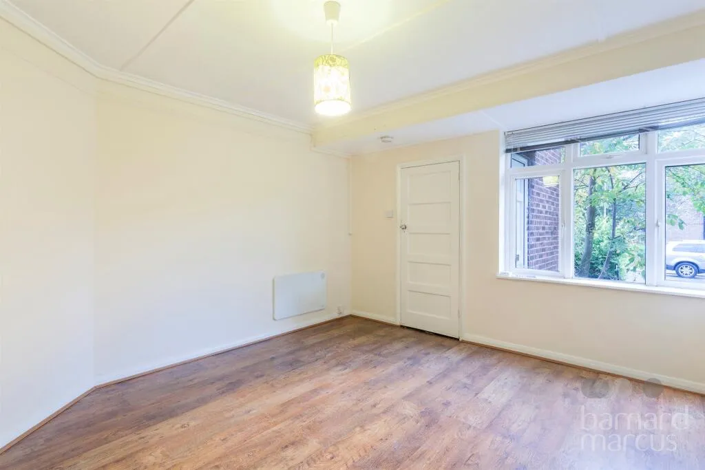 2 bed Apartment