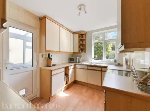 4 bed Detached