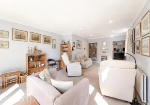 4 bed Detached