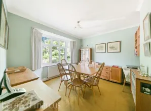 4 bed Detached