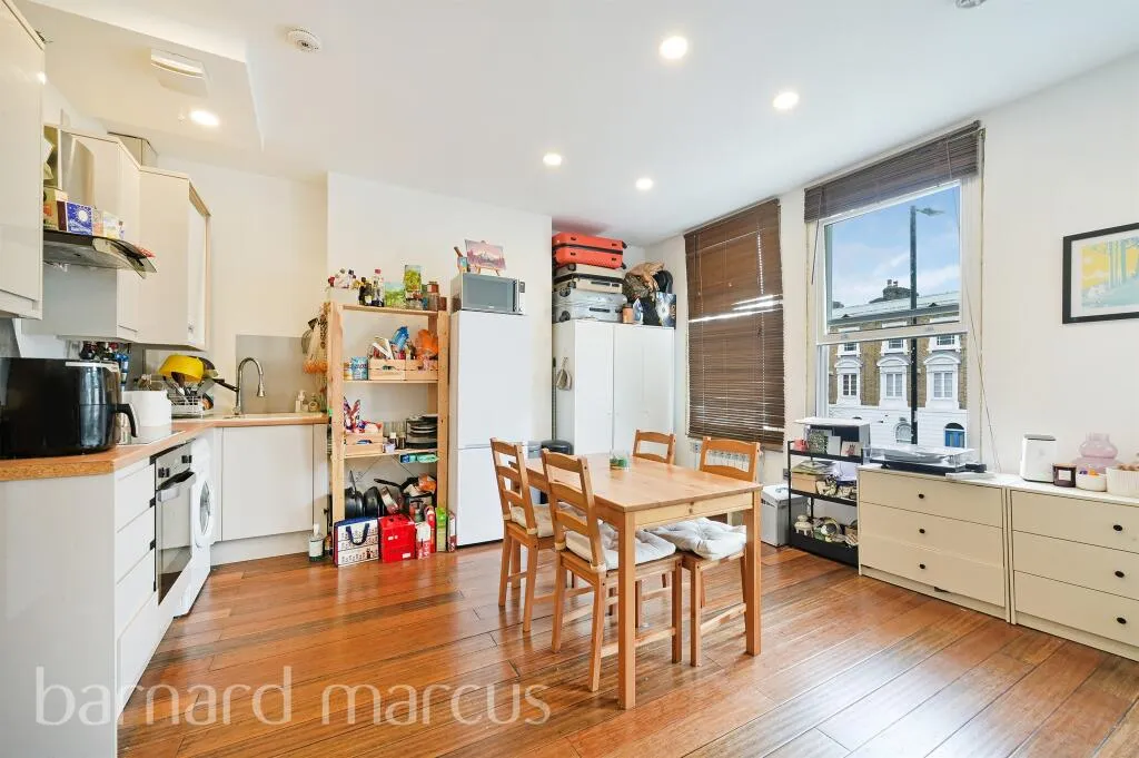 12 bed Town House