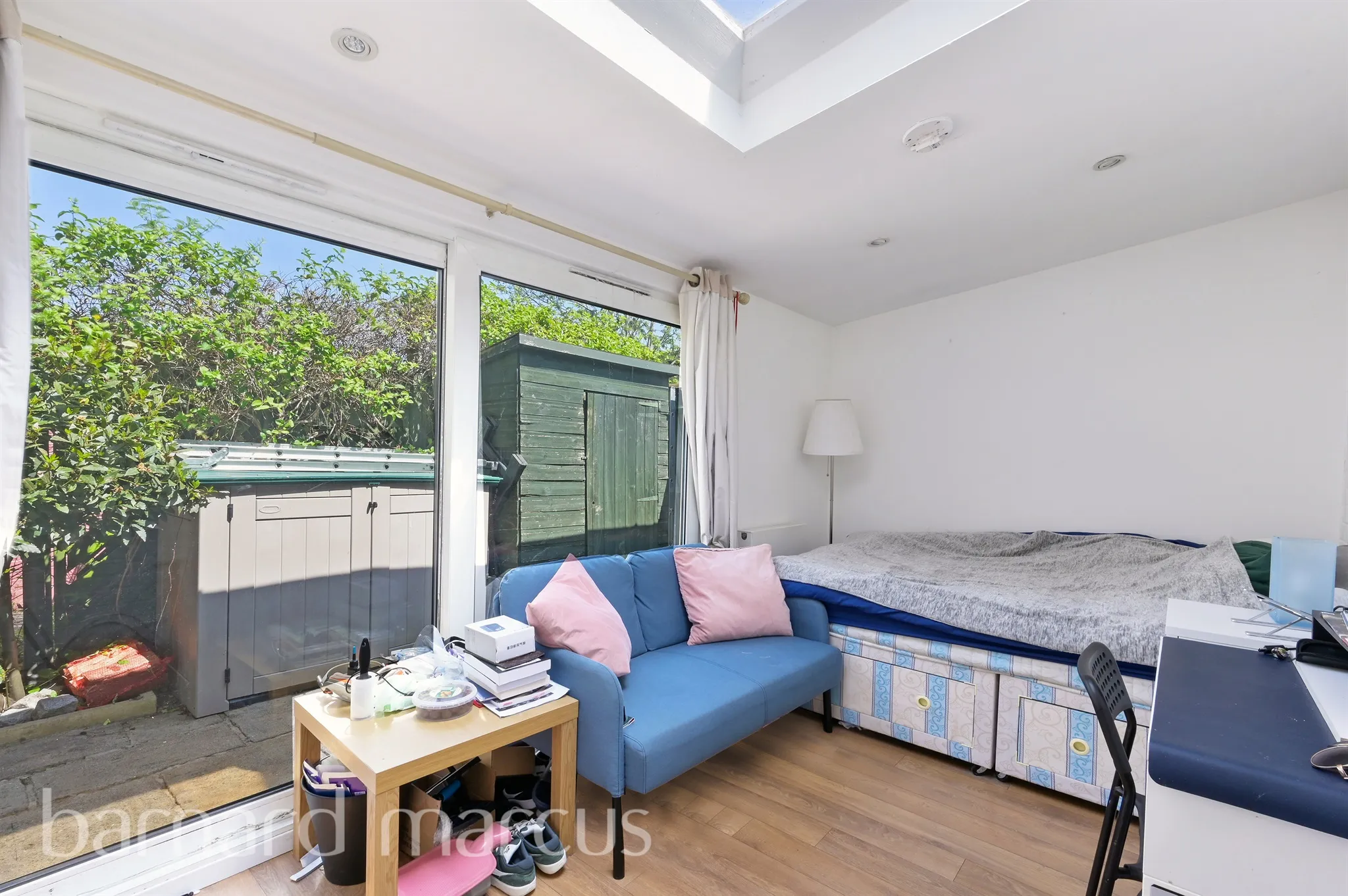 4 bed Semi-Detached