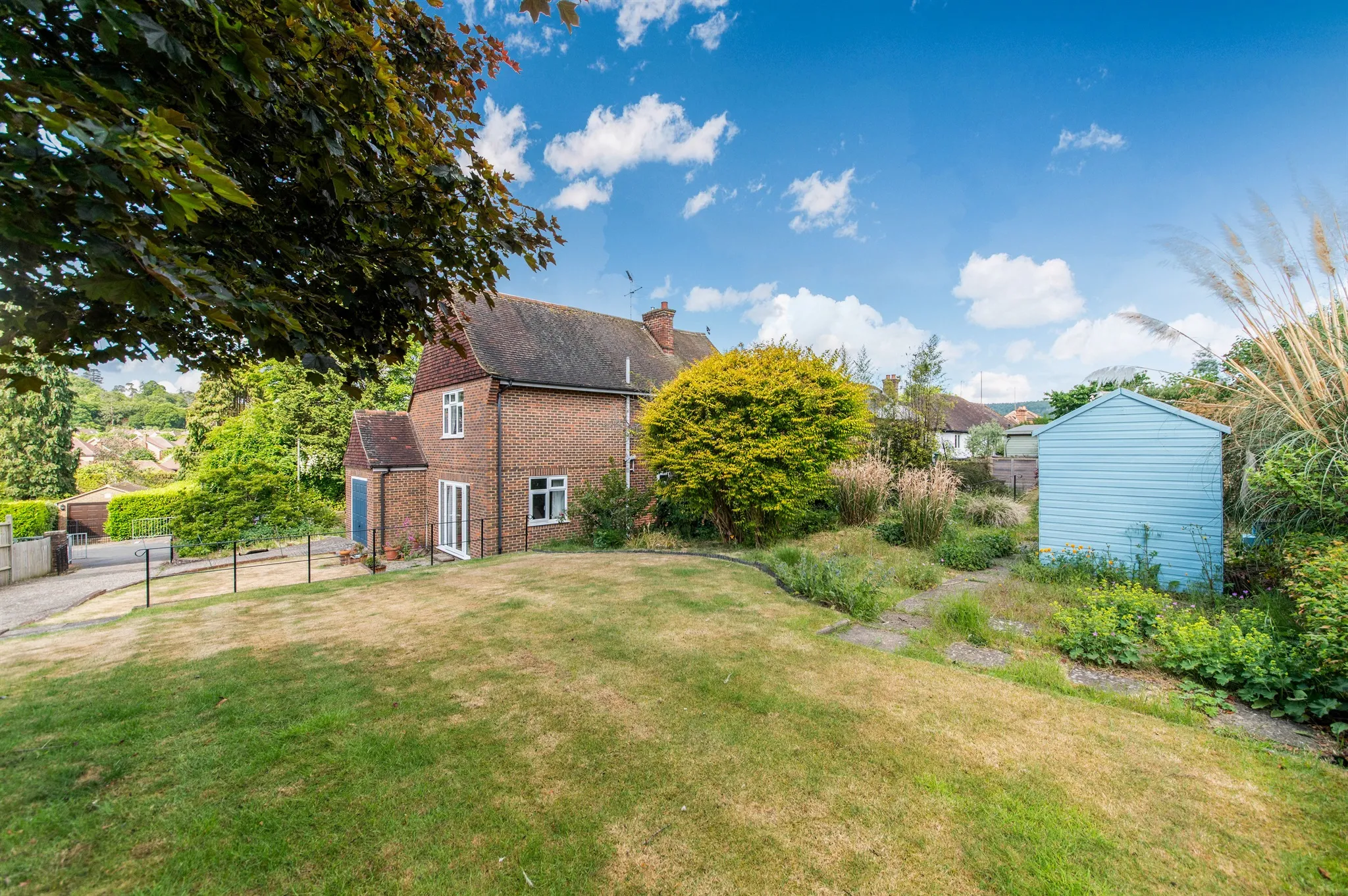 4 bed House & Land