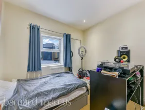 2 bed Ground Flat
