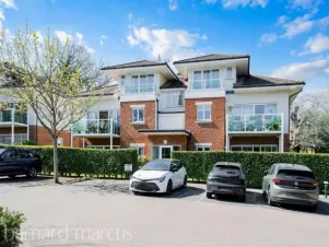 2 bed Apartment