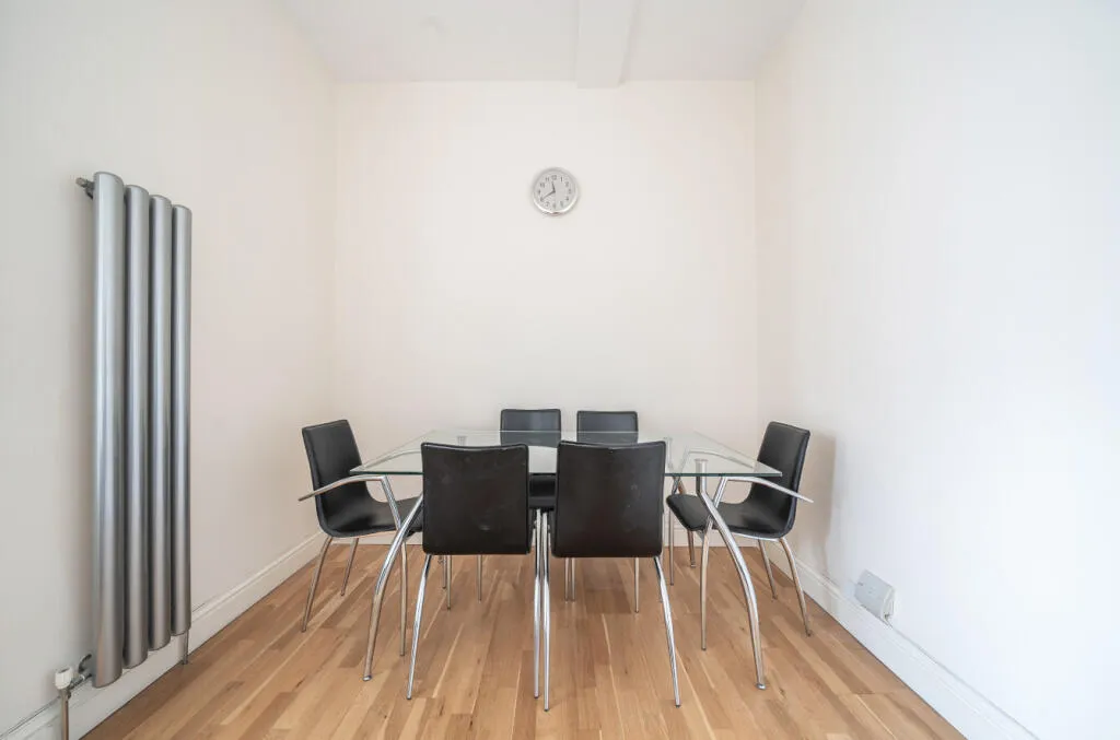 2 bed Apartment