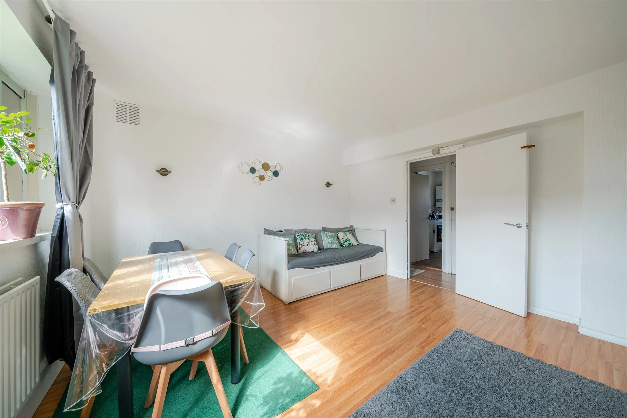 2 bed Apartment