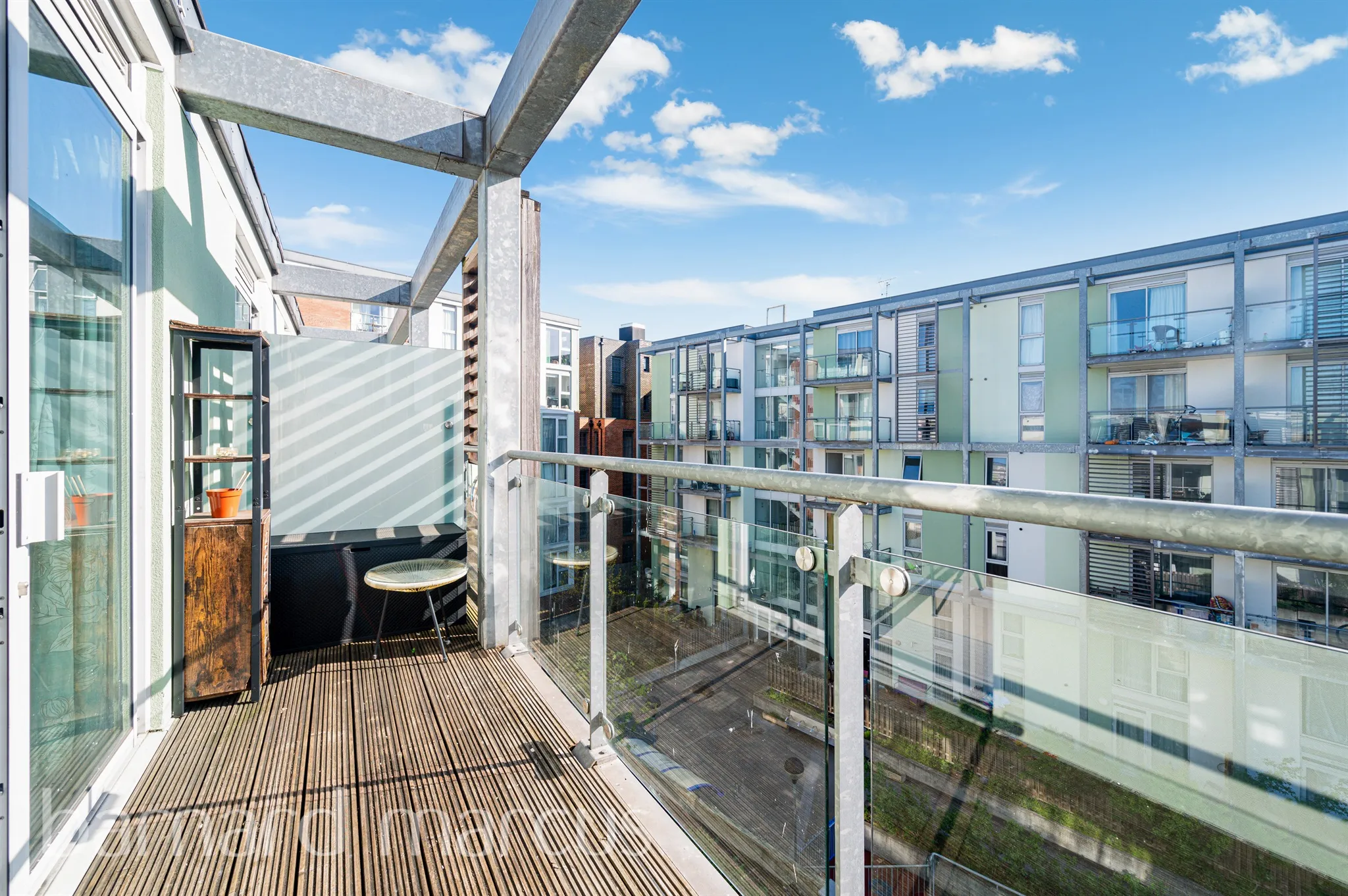 1 bed Apartment