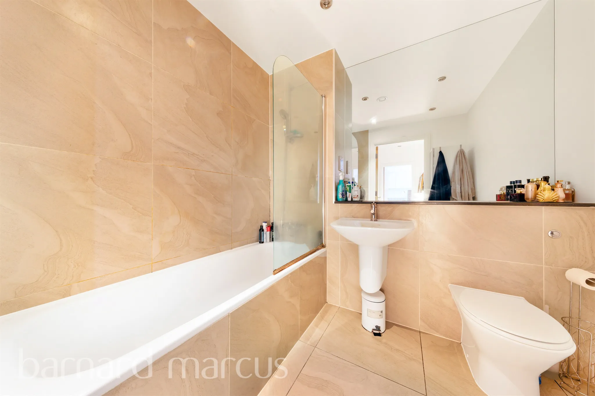 1 bed Apartment