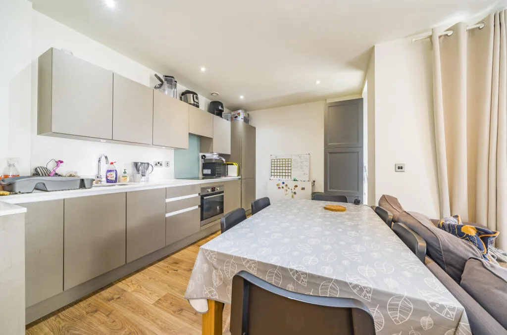 2 bed Apartment