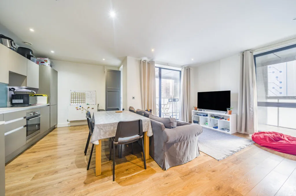 2 bed Apartment