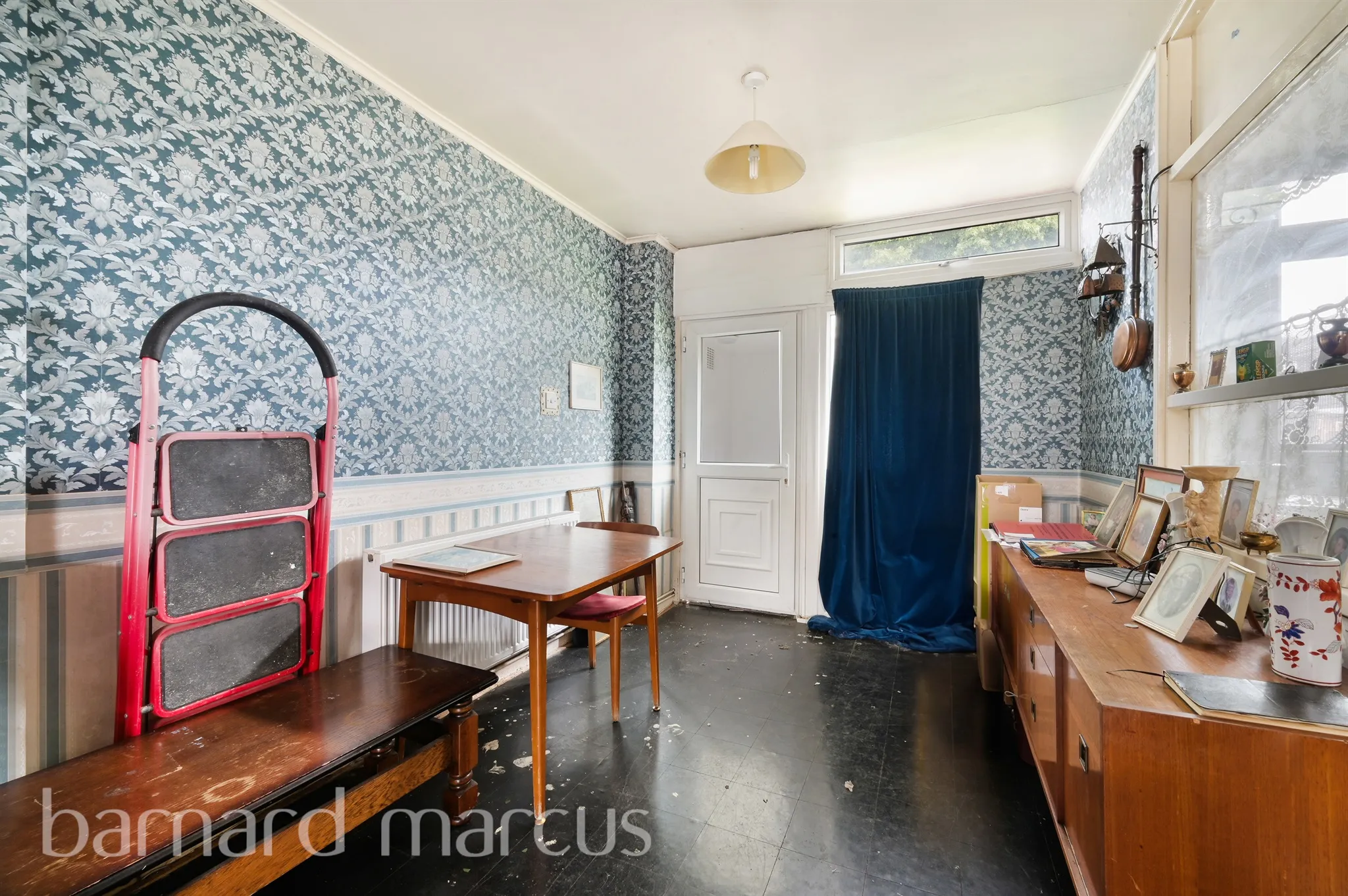 3 bed Terraced