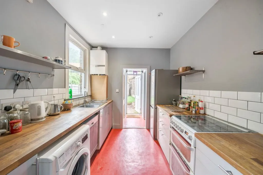 3 bed Terraced