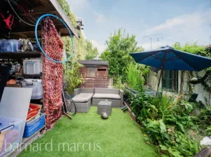 2 bed Detached Bungalow