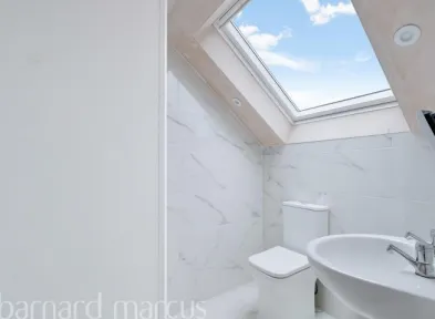 4 bed Semi-Detached