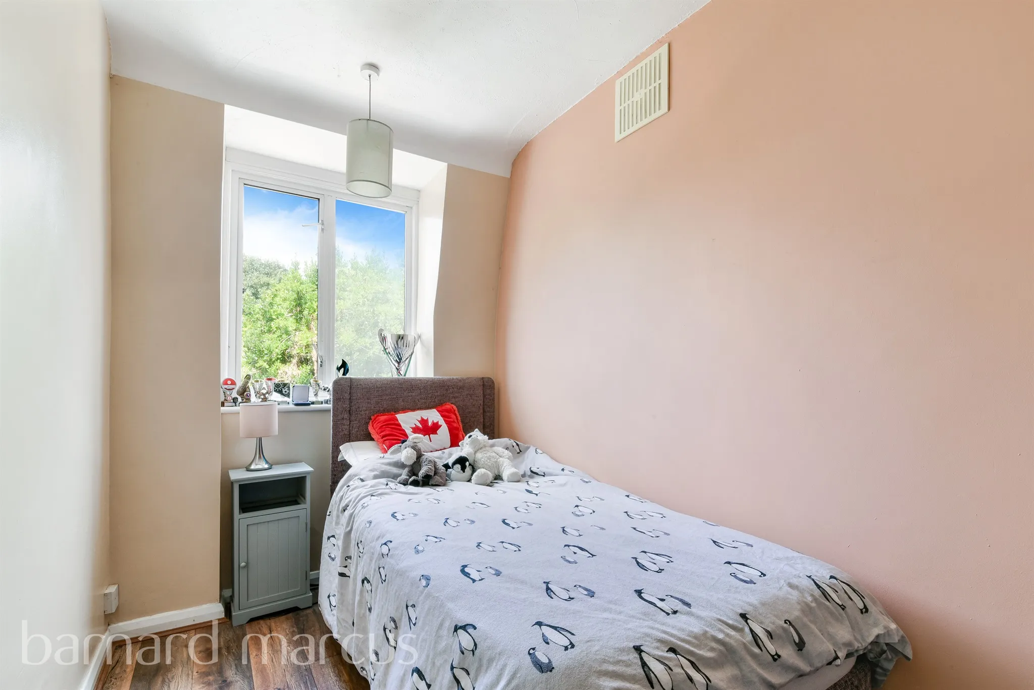 3 bed Semi-Detached