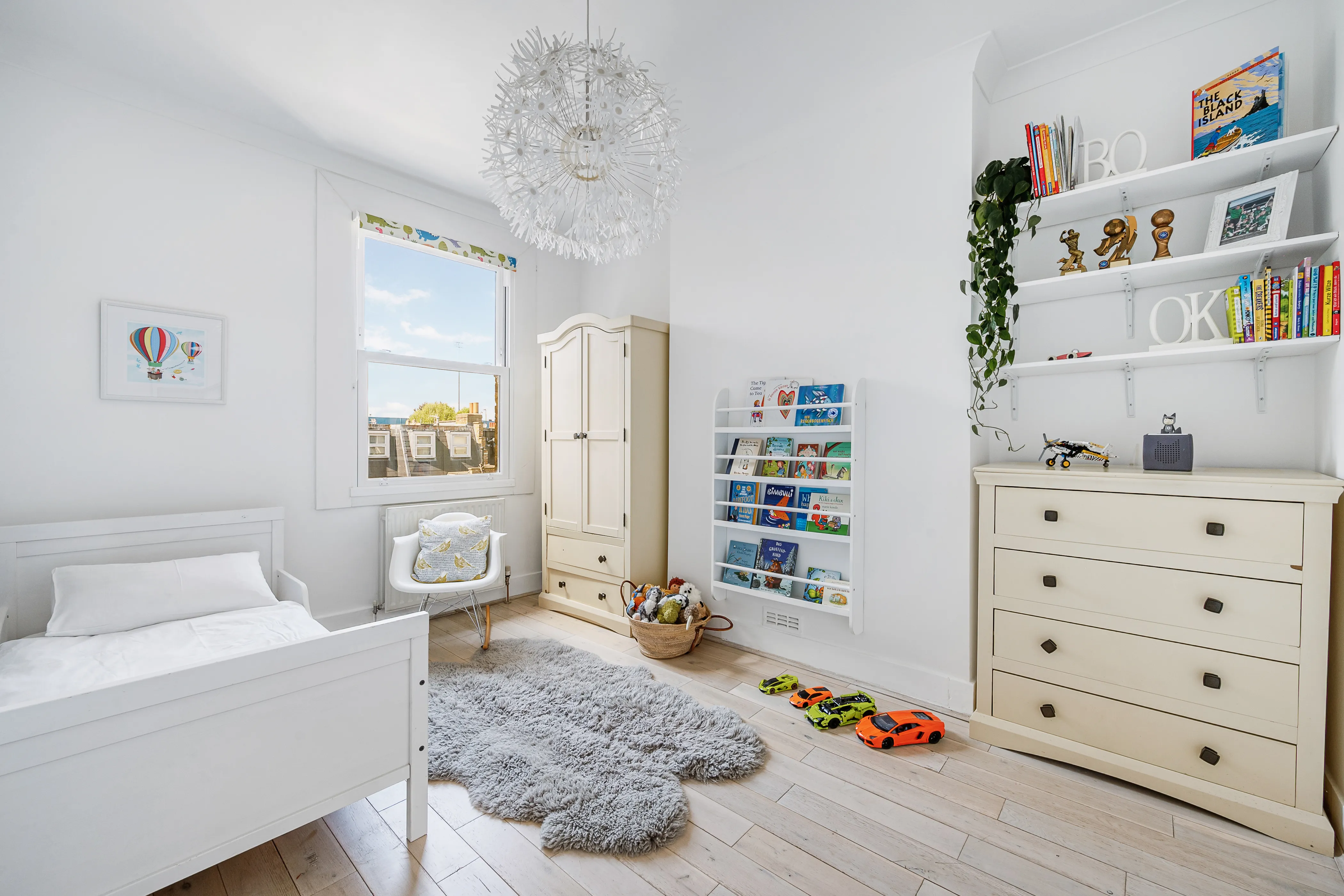 4 bed Triplex
