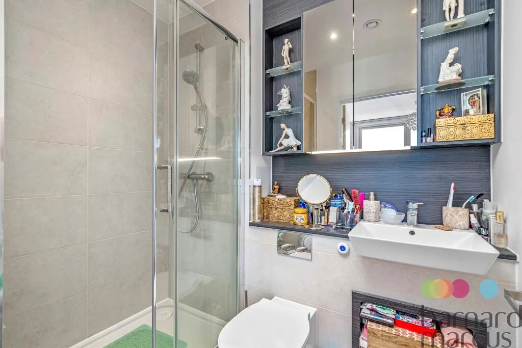 2 bed Apartment