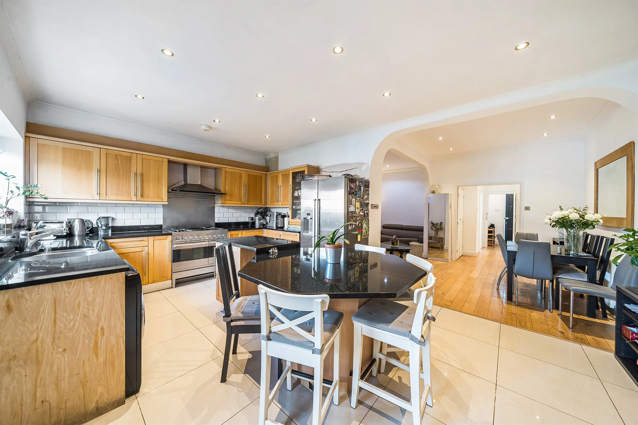 4 bed Terraced