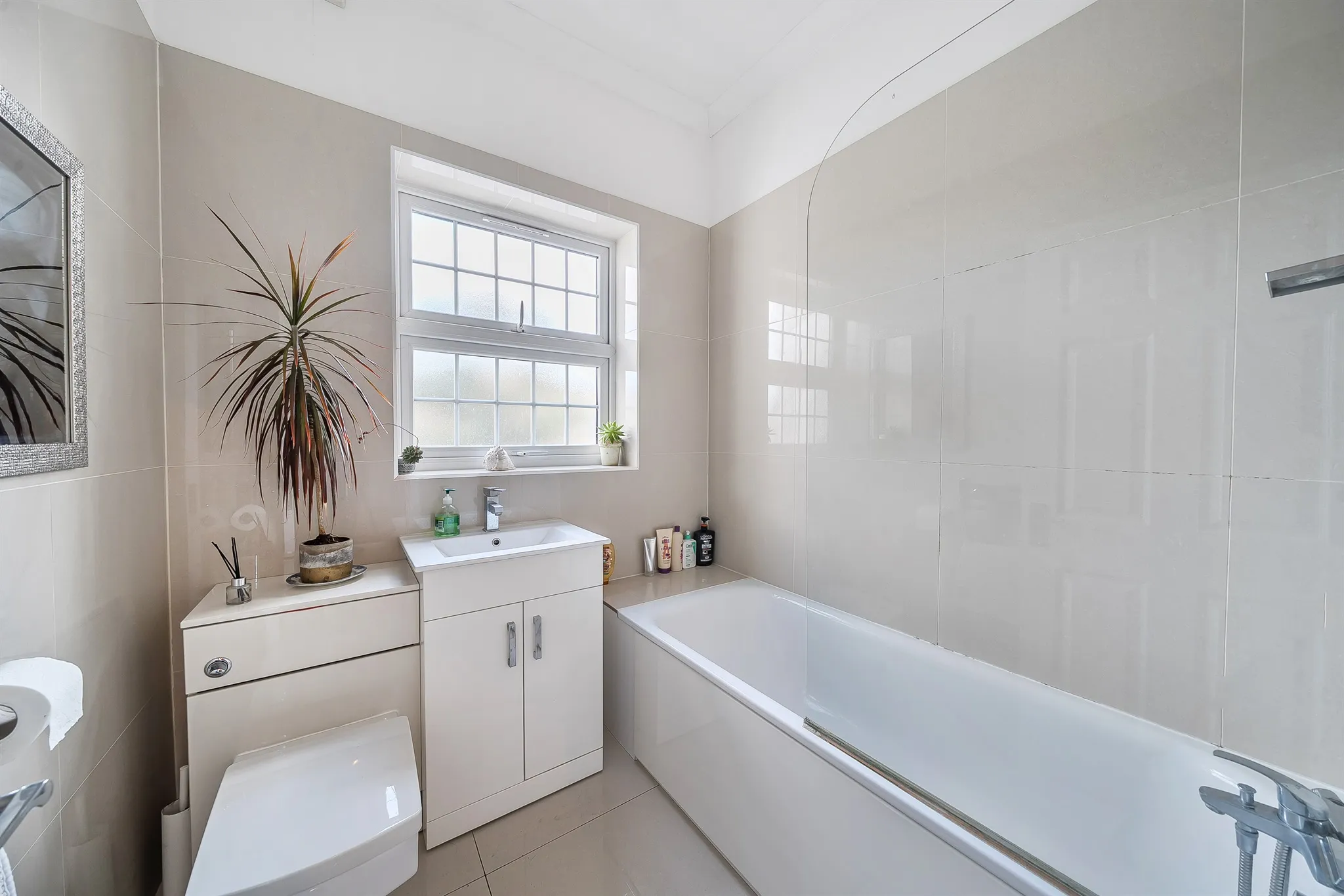 4 bed Terraced