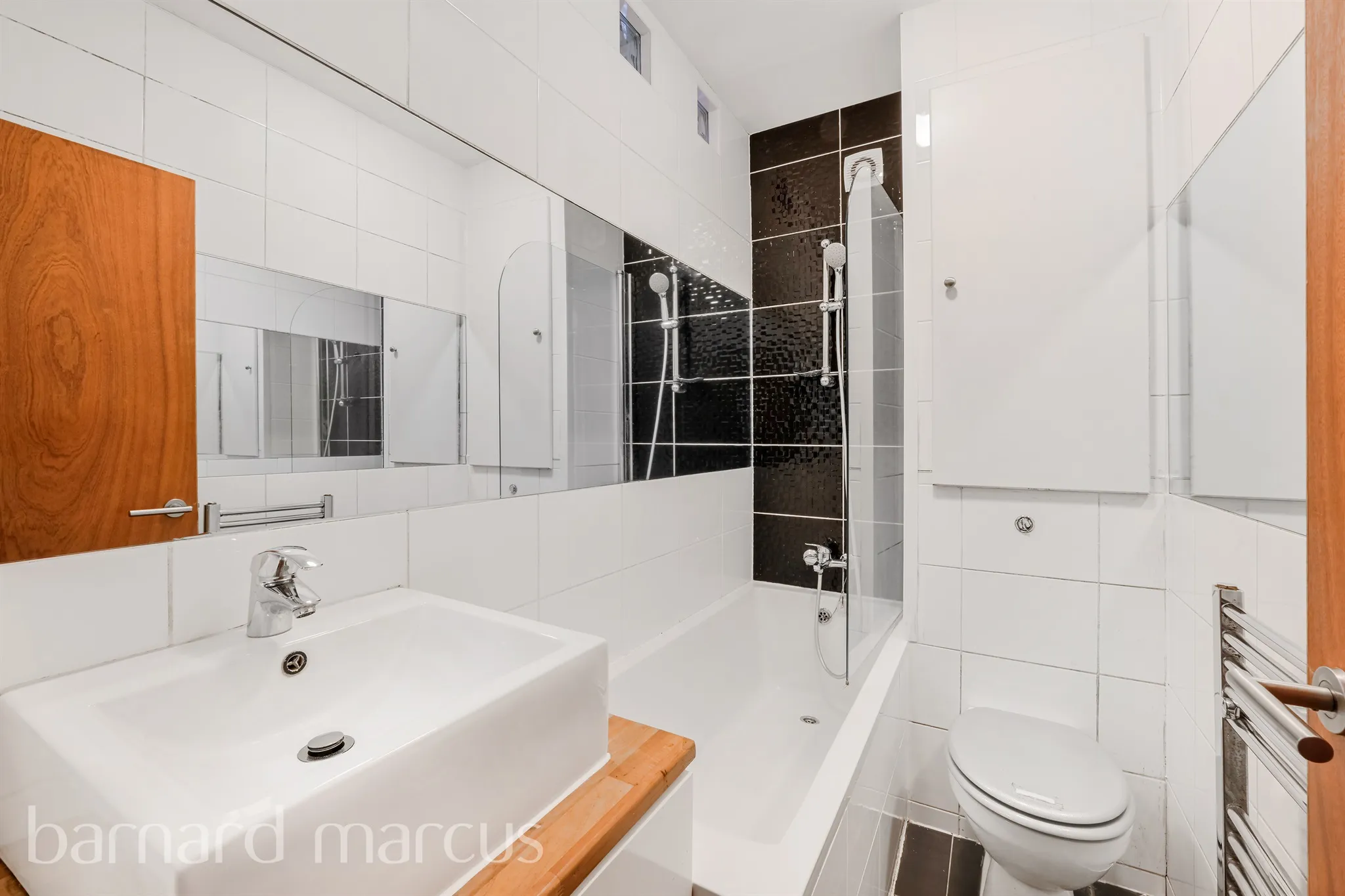 1 bed Ground Flat
