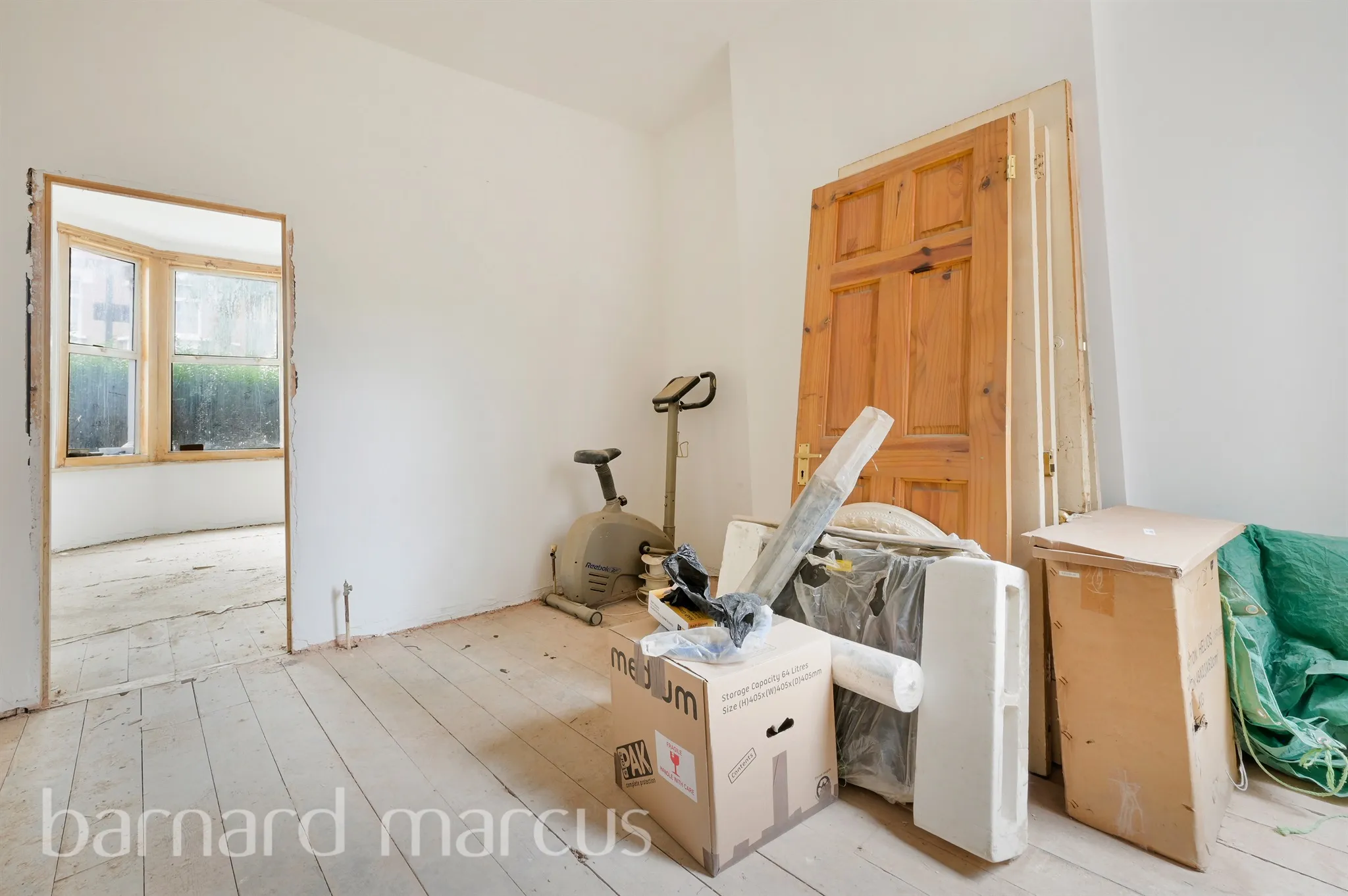 5 bed Semi-Detached