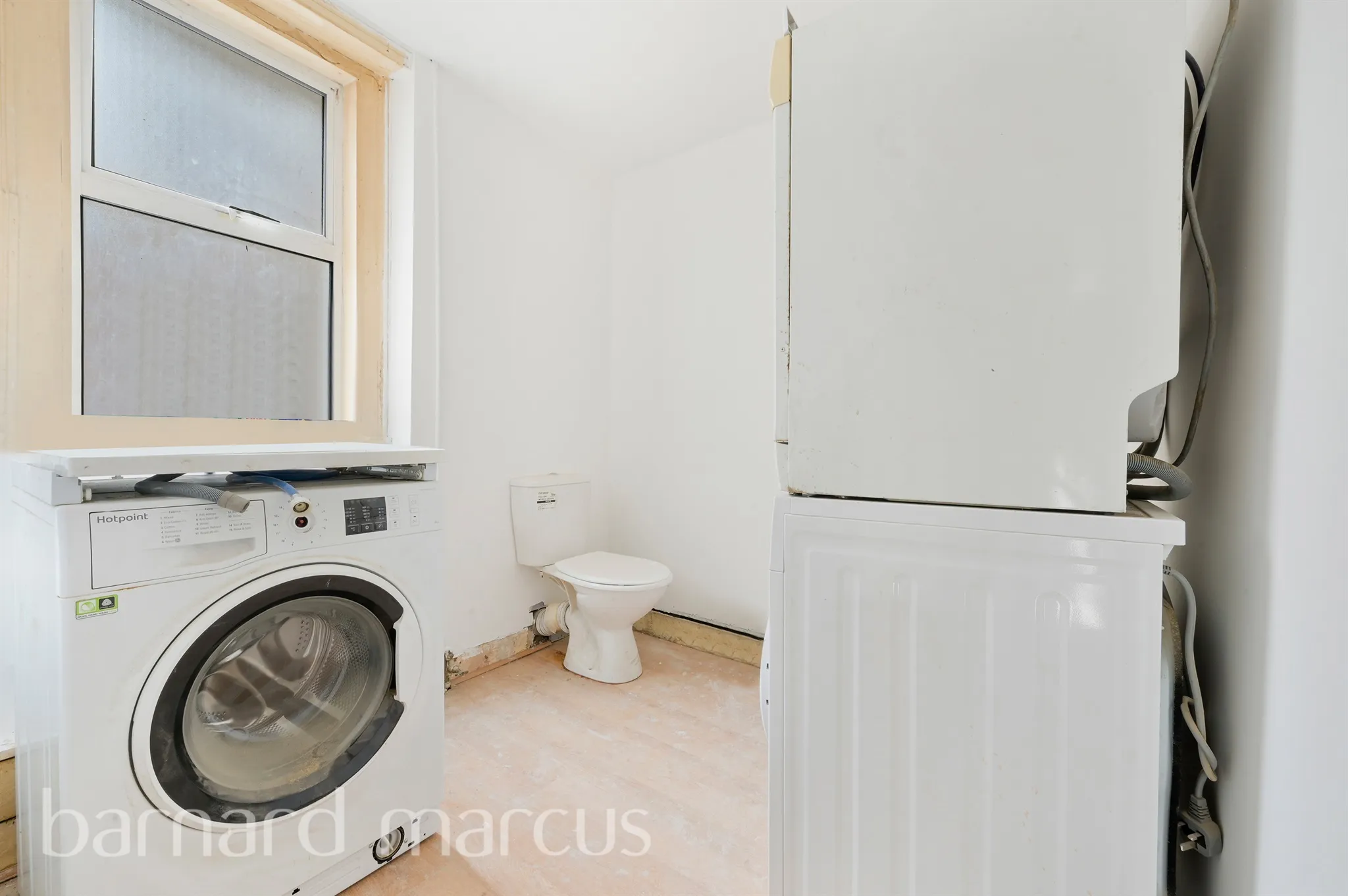 5 bed Semi-Detached