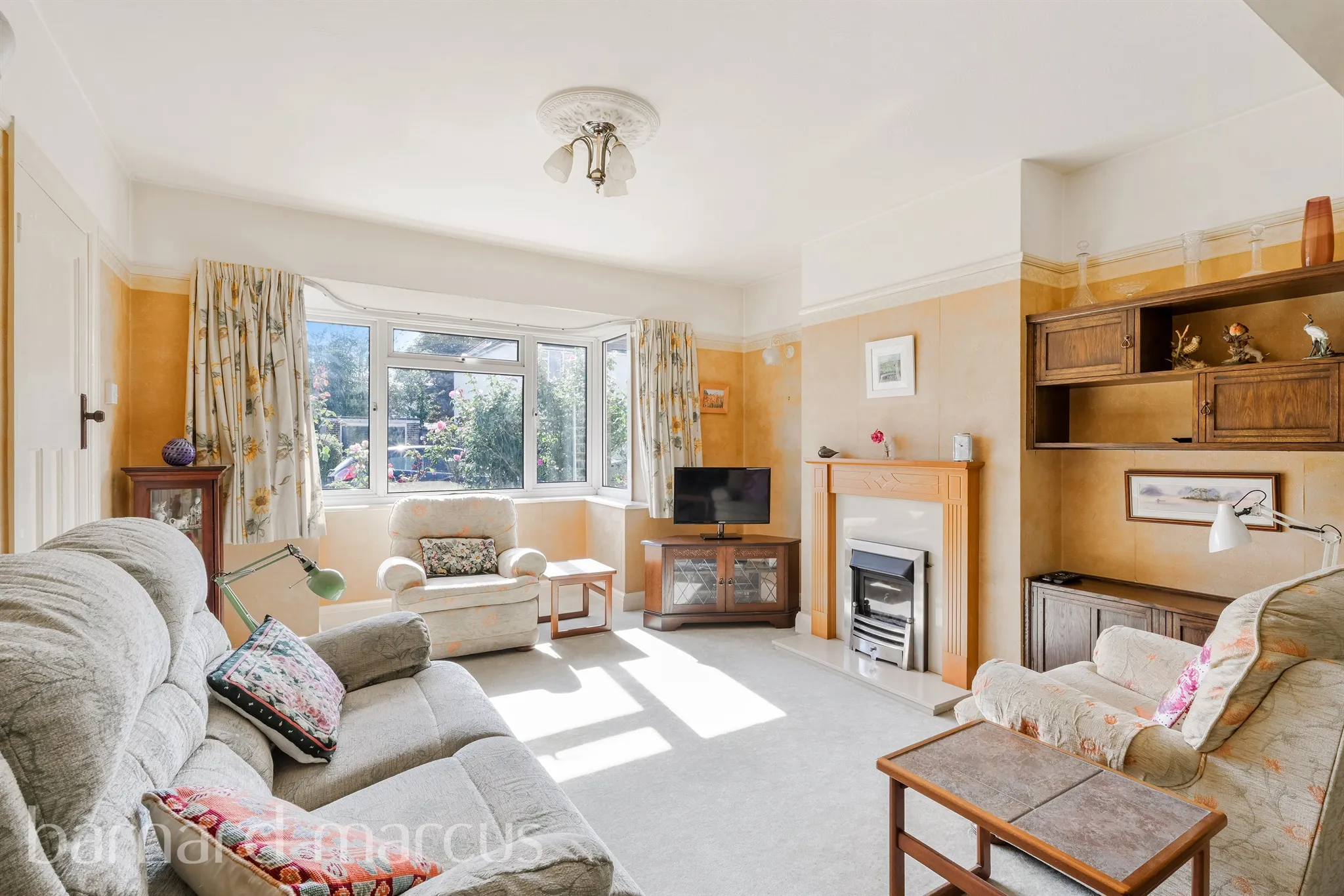 3 bed Semi-Detached