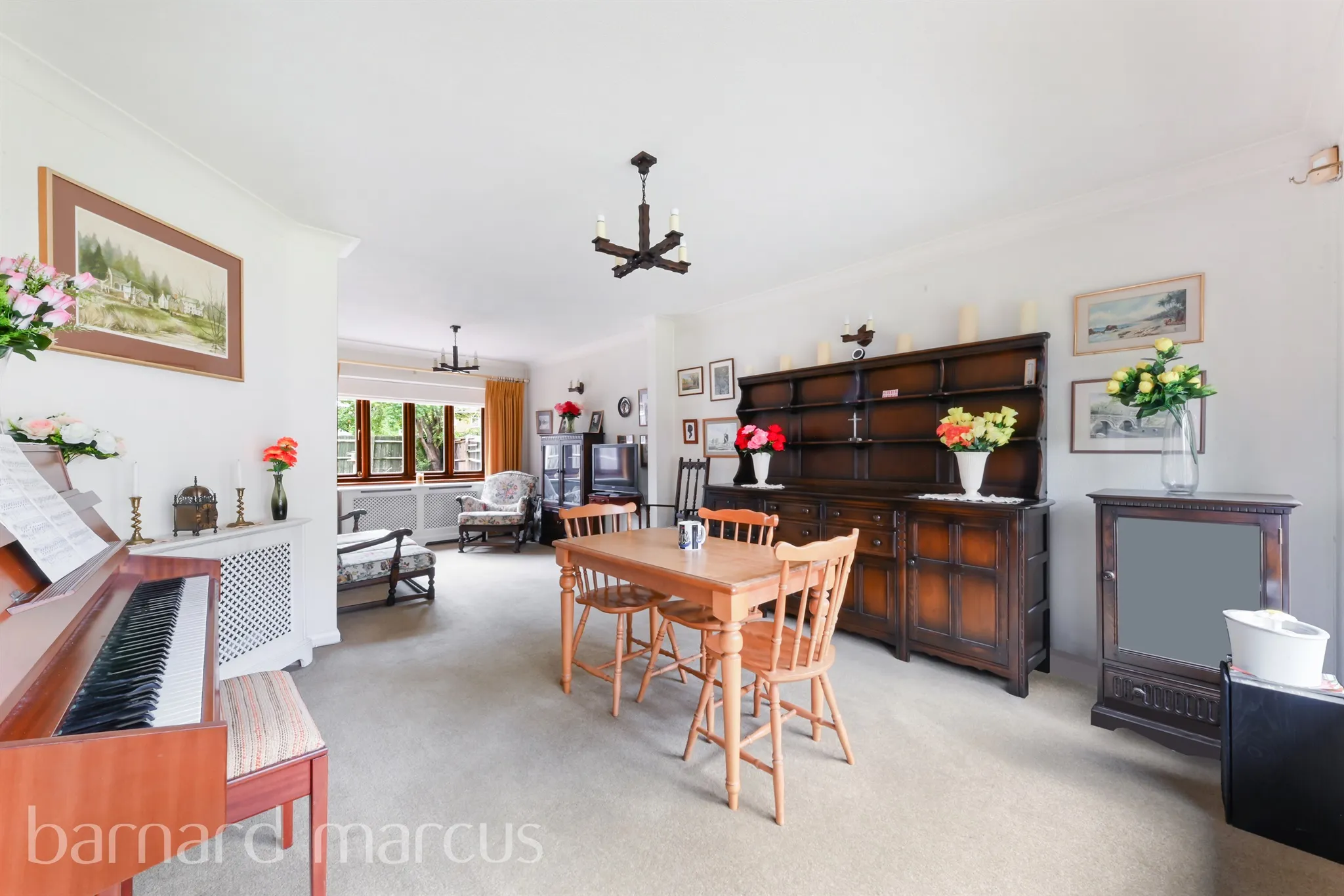 3 bed Semi-Detached