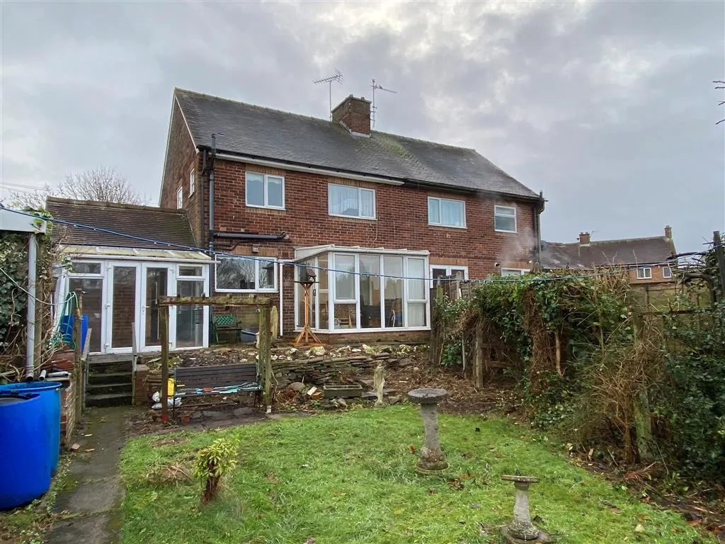 83, Trent Avenue, DERBY, Derbyshire, DE65 6DN