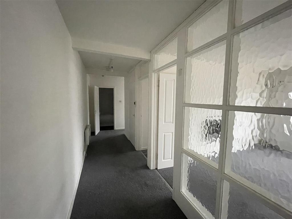 1 Stamford Court, Harold Road, HASTINGS, East Sussex, TN35 5PE