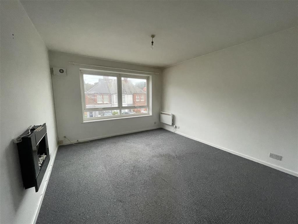 1 Stamford Court, Harold Road, HASTINGS, East Sussex, TN35 5PE