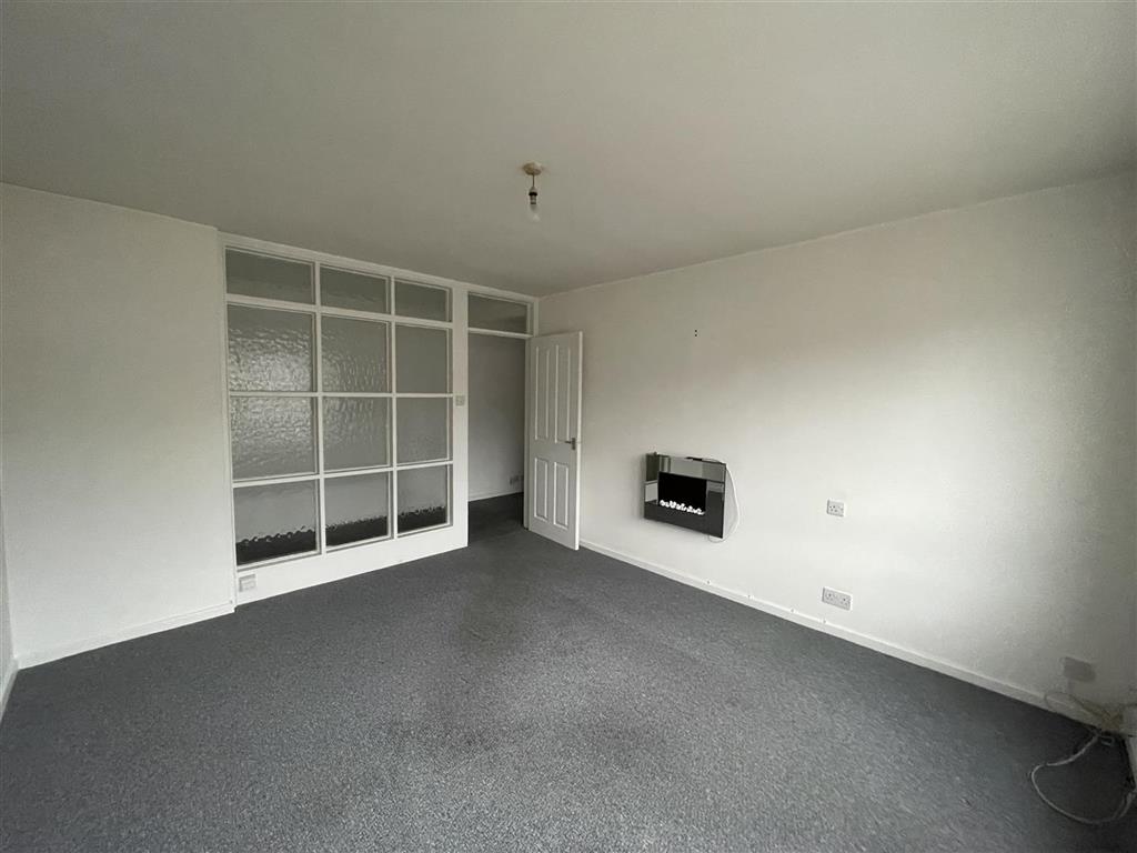 1 Stamford Court, Harold Road, HASTINGS, East Sussex, TN35 5PE