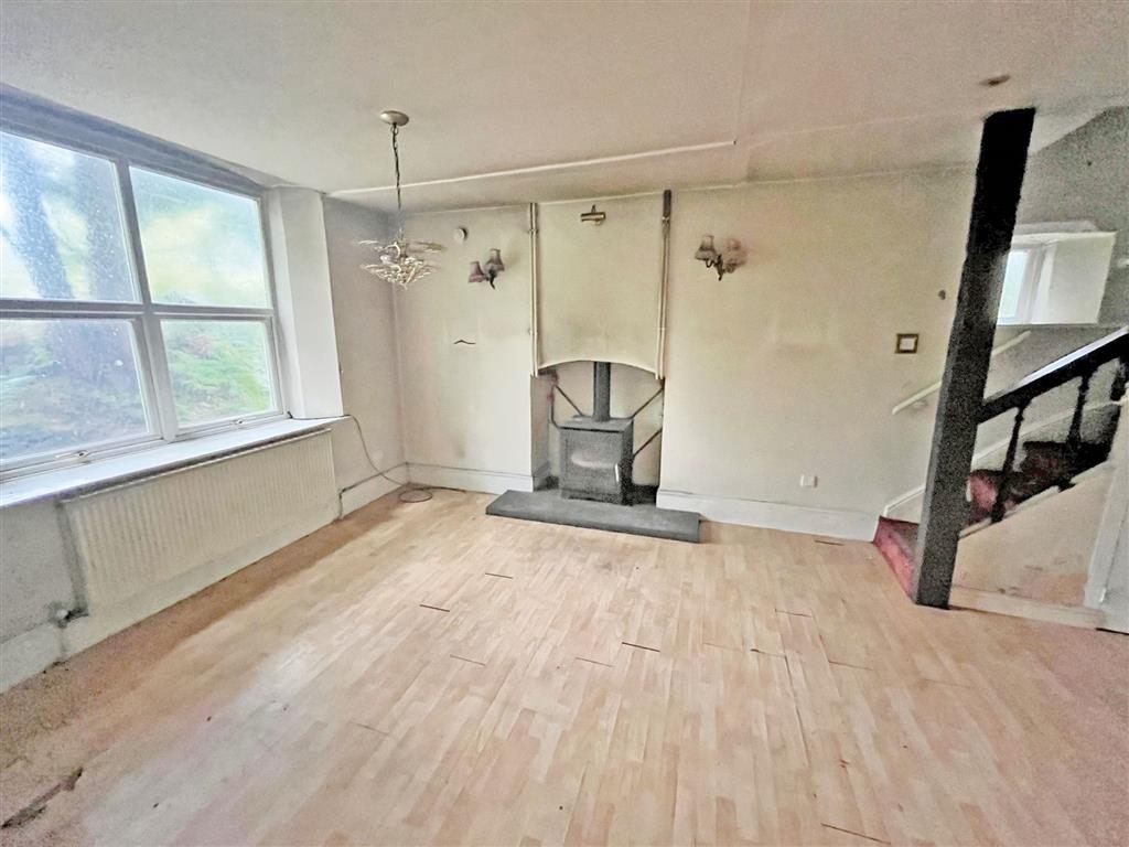 Brow Grains Cottage, Red Lane, HOLMFIRTH, West Yorkshire, HD9 5ND