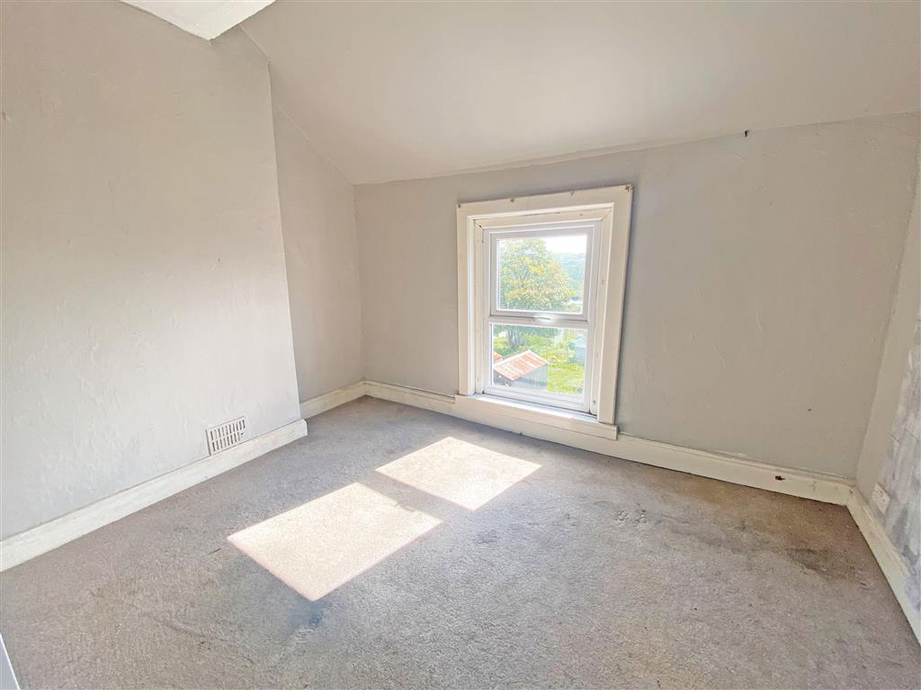 Flat 1-3, 1, Brisco Road, EGREMONT, Cumbria, CA22 2EQ