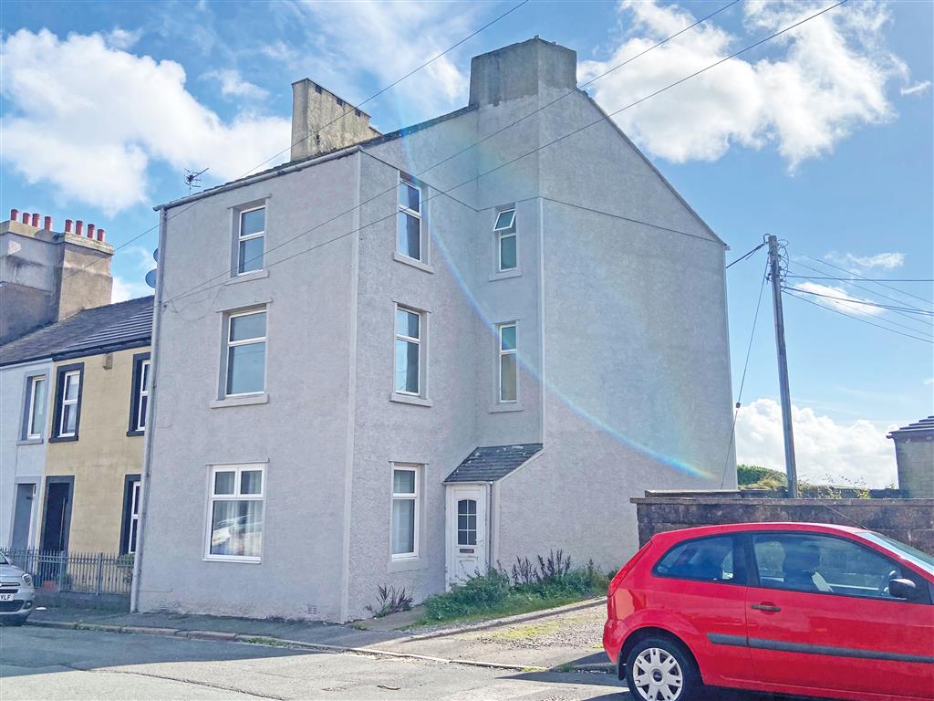 Flat 1-3, 1, Brisco Road, EGREMONT, Cumbria, CA22 2EQ