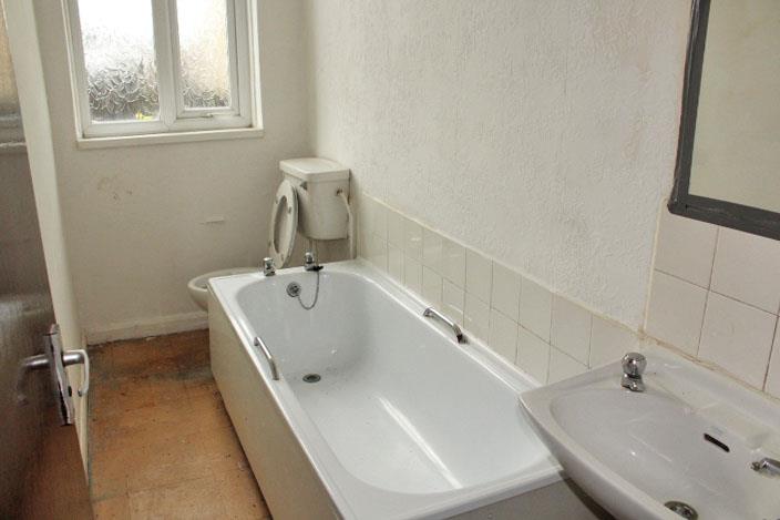 Flat 1-5, 4, Laisteridge Lane, BRADFORD, West Yorkshire, BD7 1RD