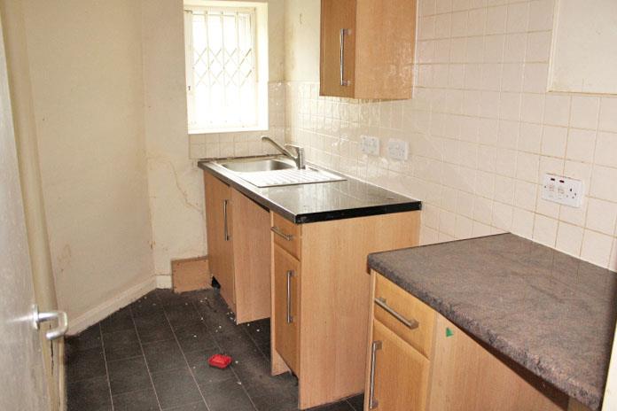 Flat 1-5, 4, Laisteridge Lane, BRADFORD, West Yorkshire, BD7 1RD