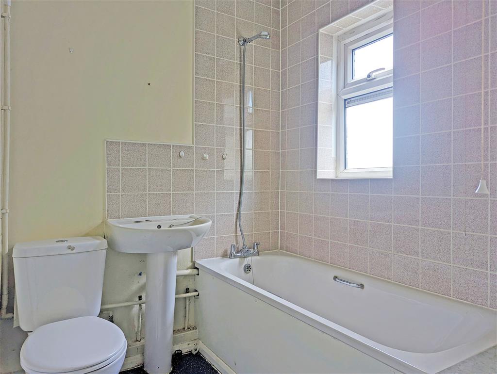 22, Crayford Road, DARTFORD, Kent, DA1 4AY