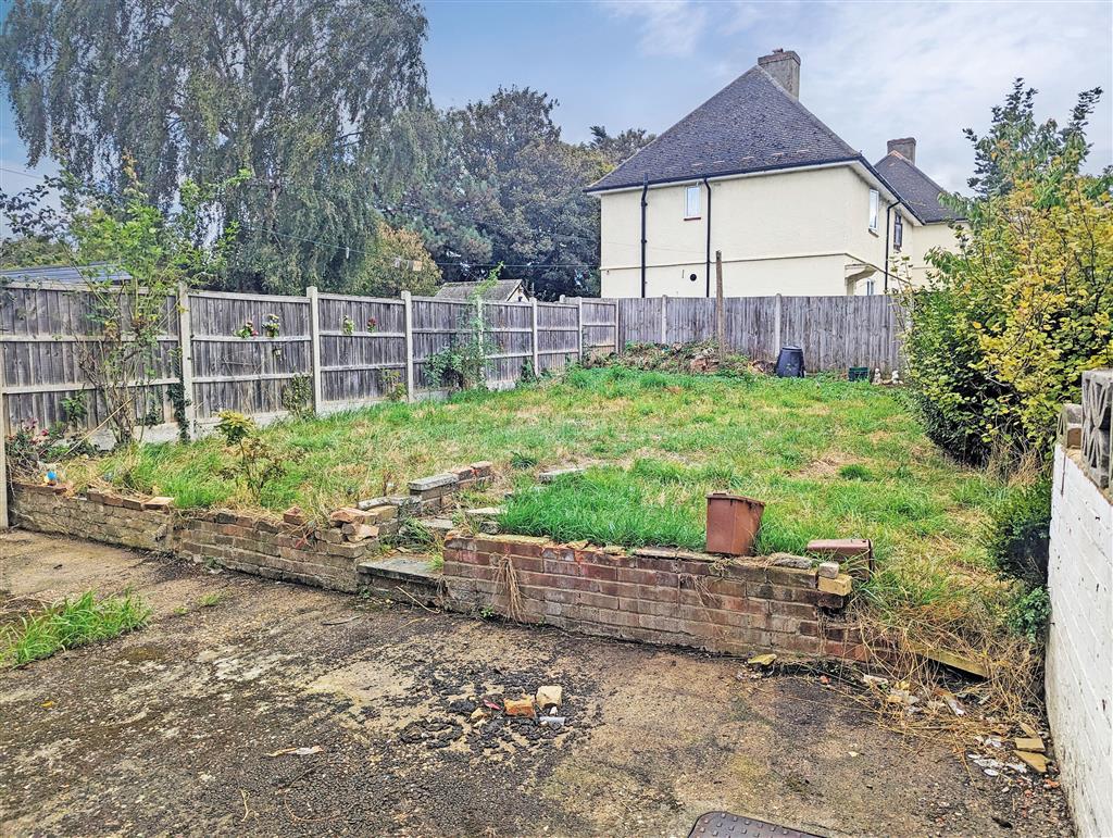 22, Crayford Road, DARTFORD, Kent, DA1 4AY
