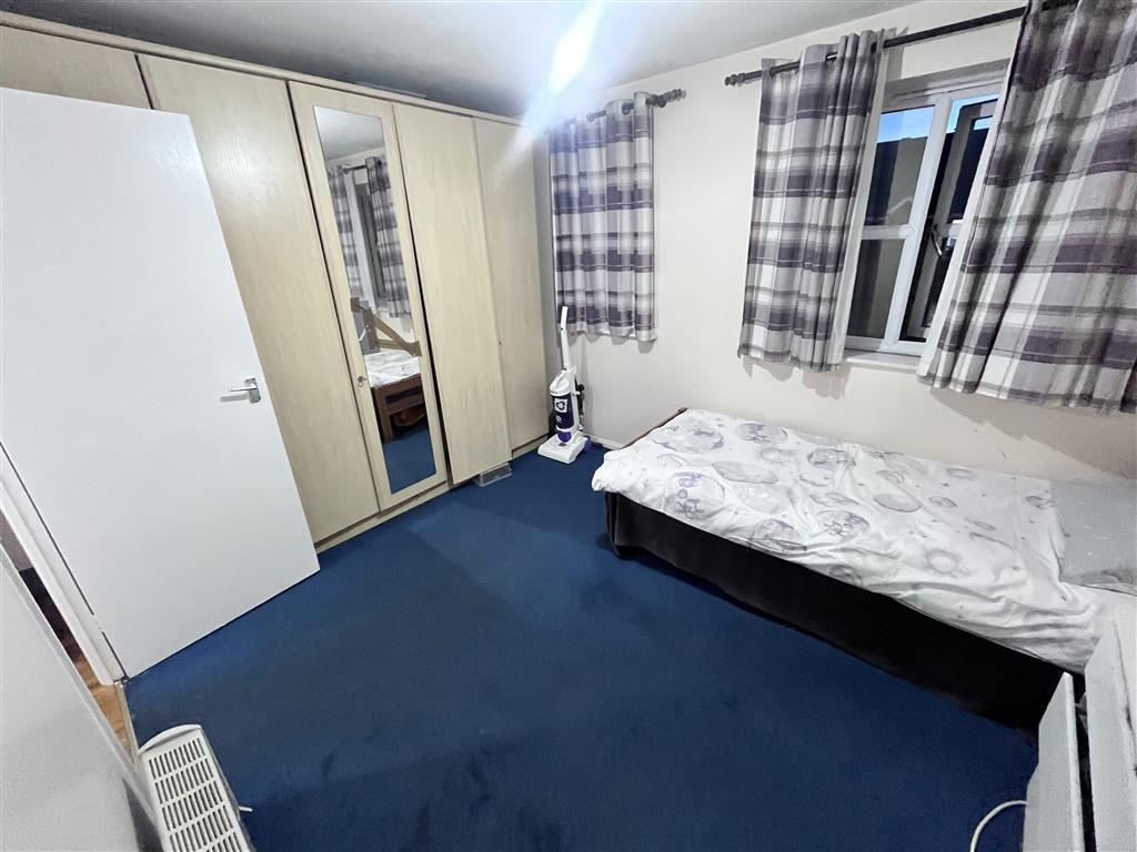 Flat 12, Stunell House, John Williams Close, London, SE14 5XD