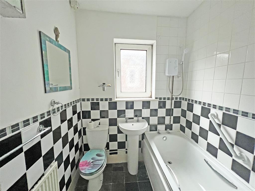 66, Catisfield Road, SOUTHSEA, Hampshire, PO4 8NJ